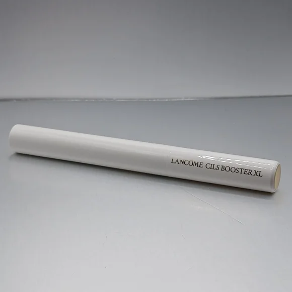 Lancome CILS Booster XL Vitamin-infused Lash Thickening Mascara Primer - Picture 2 of 7